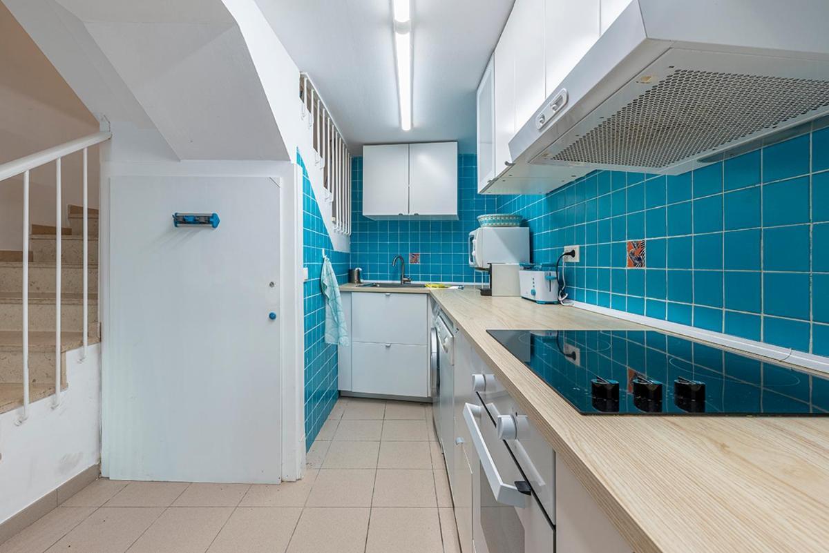 Casa L'augusta Ii, Casa Sobre El Mar En Apartment *